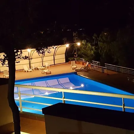 Casa Vacanza Sara Lejlighed Cefalù